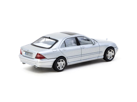 Tarmac Works 1:64 Mercedes-Benz S-Class Brilliant Silver Metallic - GLOBAL64