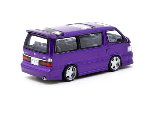 Tarmac Works 1:64 Toyota Hiace Wagon Custom Purple - ROAD64
