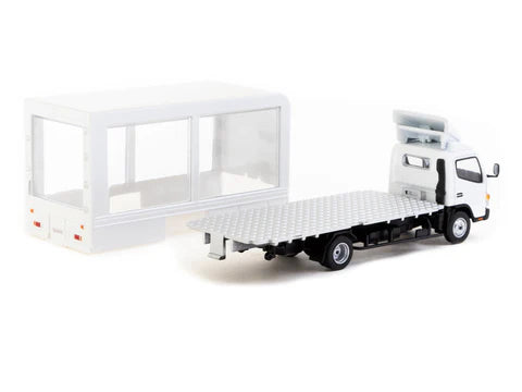 Tarmac Works 1:64 Mitsubishi Fuso Canter Mobile Display Truck - TRUCK64