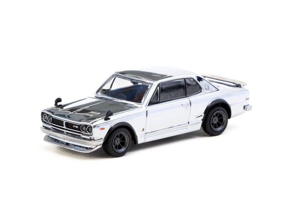 Tarmac Works 1:64 Skyline HT 2000GT-R Silver Chrome - Japan Special Edition - GLOBAL64